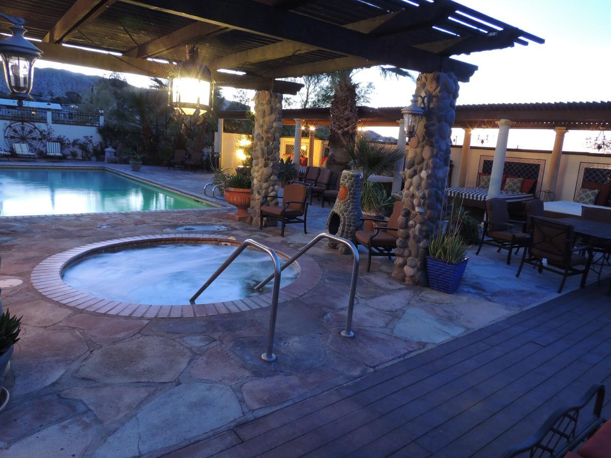 Tuscan Springs Hotel & Spa Desert Hot Springs Dış mekan fotoğraf